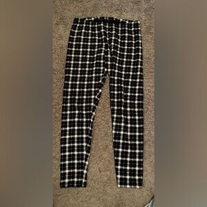 Black and White Checkered leggings